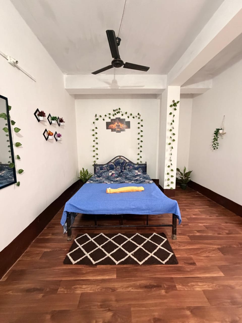 Uttoron Homestay 2 Apartment in India