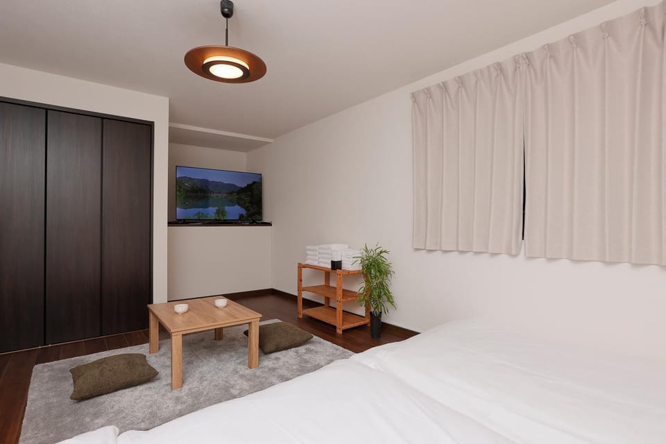 TV and multimedia, Bedroom