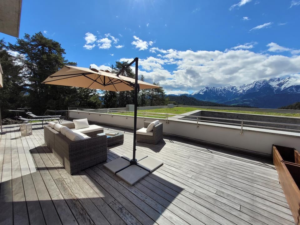 Natural landscape, View (from property/room), Balcony/Terrace, Mountain view