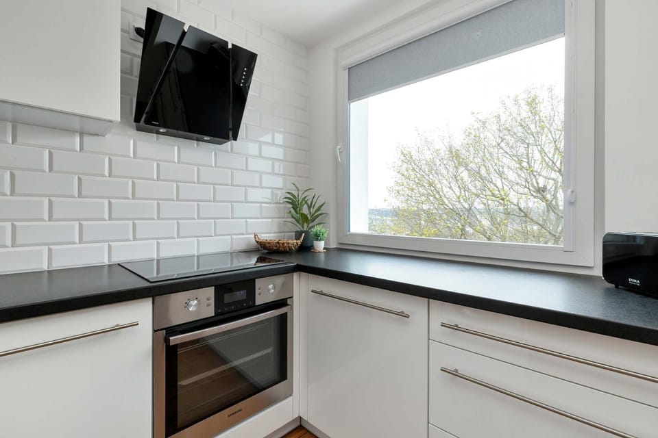TV and multimedia, Kitchen or kitchenette, stove
