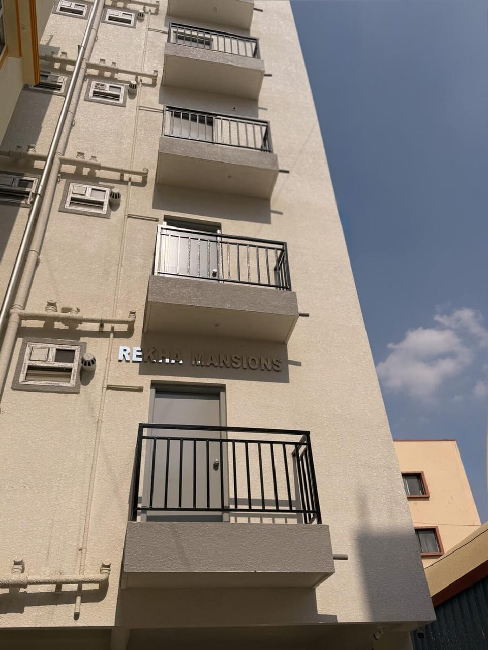 Urban Comfort Fully Furnished 1BHK Apartment in Bengaluru