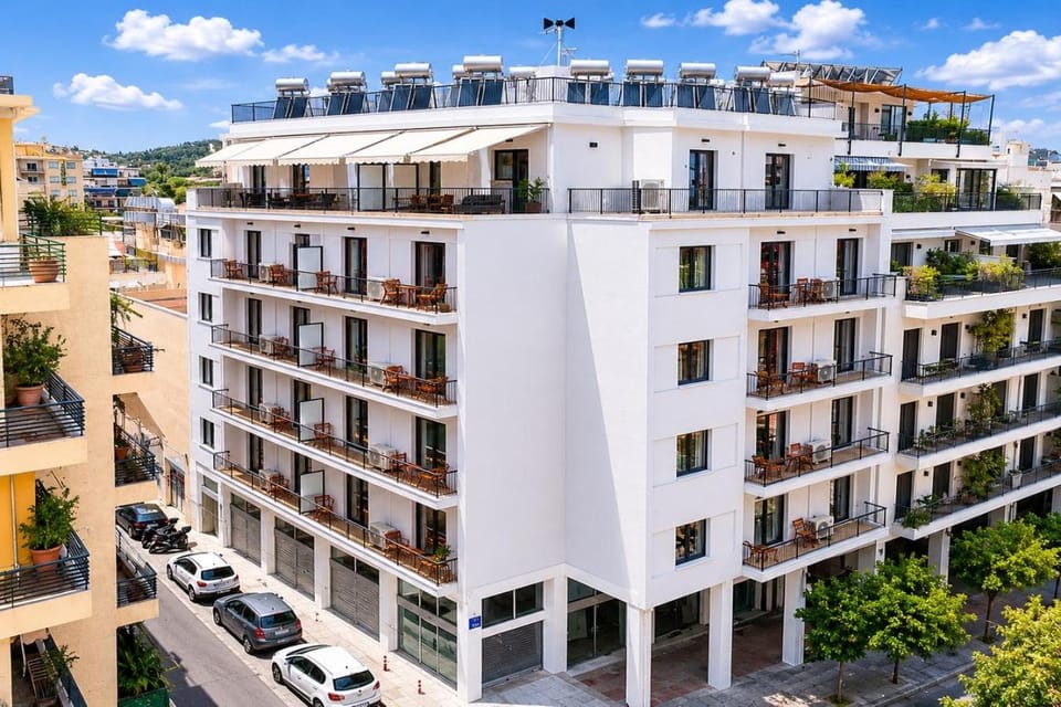 Property building, Day, Neighbourhood, View (from property/room), Balcony/Terrace, City view, Street view, Location