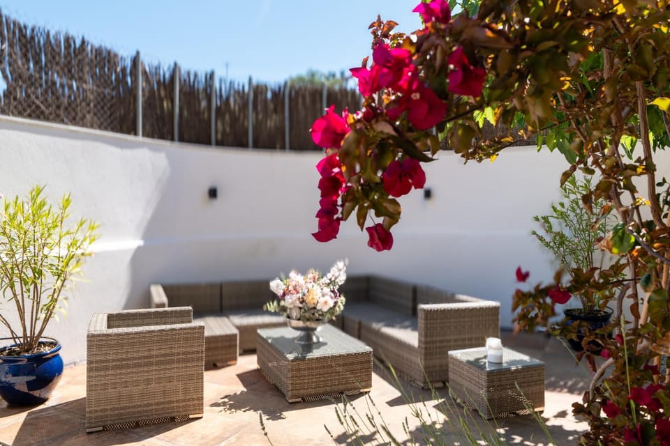 Garden, Seating area