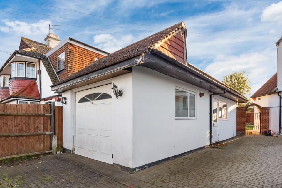 Property building, Other