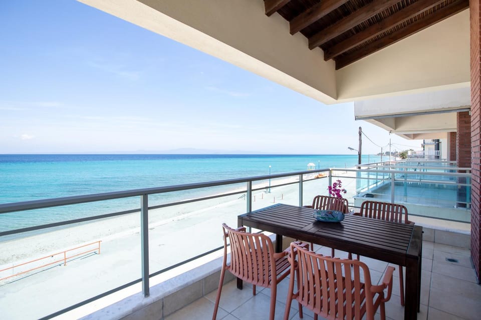 Balcony/Terrace, Balcony/Terrace, Sea view, Sea view, furniture, furniture