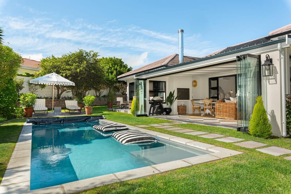 19 Kreupelbosch Way Villa in Cape Town