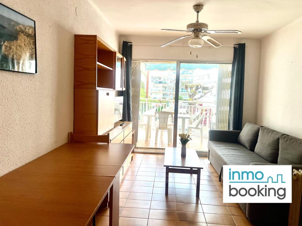 Ebromar Salou Aartment Apartment in Salou