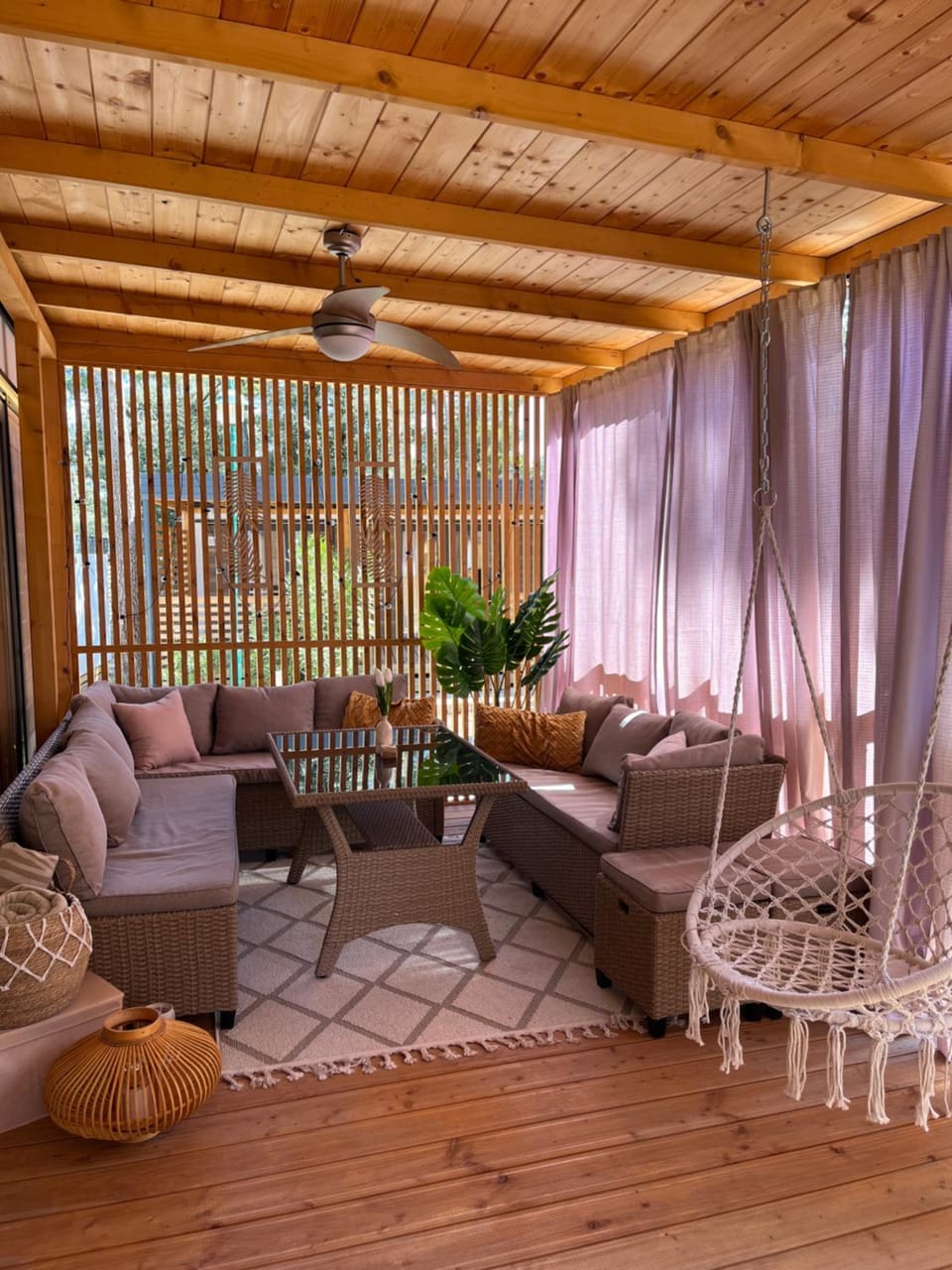 Balcony/Terrace, Seating area