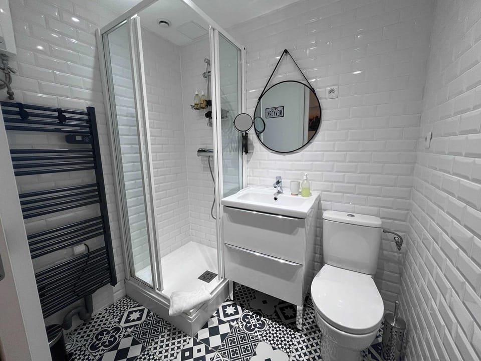 The Manhattan - 2p- Modern Comfort & Prime Location Apartment in Toulouse