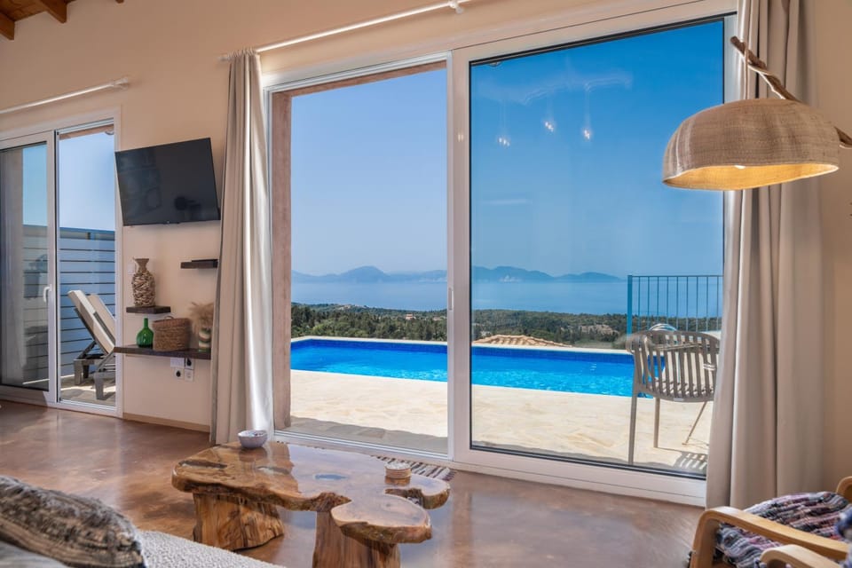 Living room, Sea view