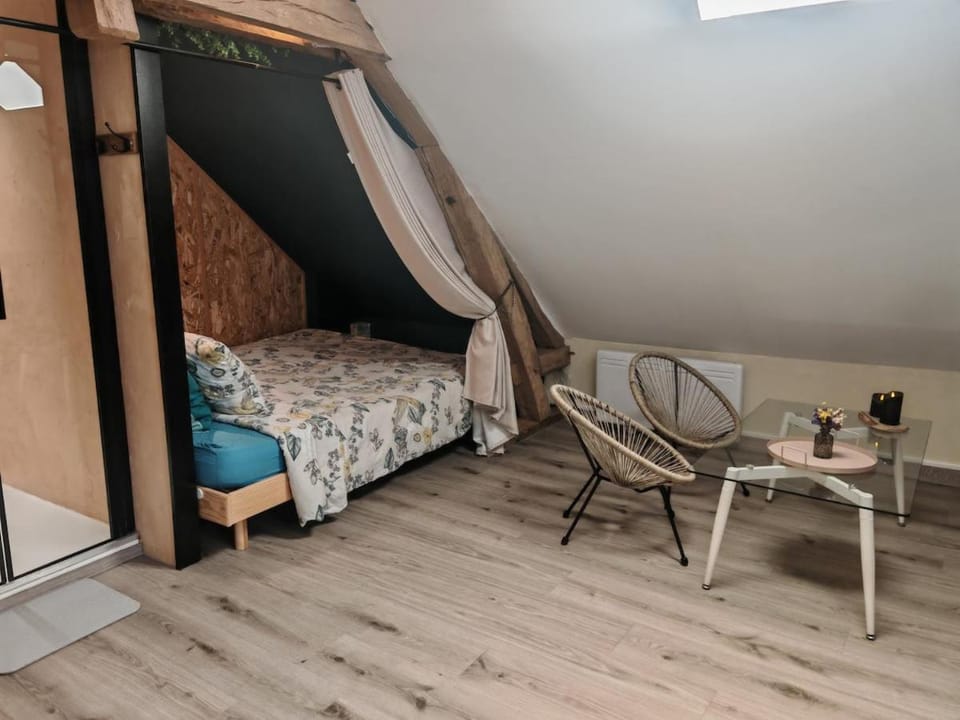 Le refuge du chat endormi House in Normandy