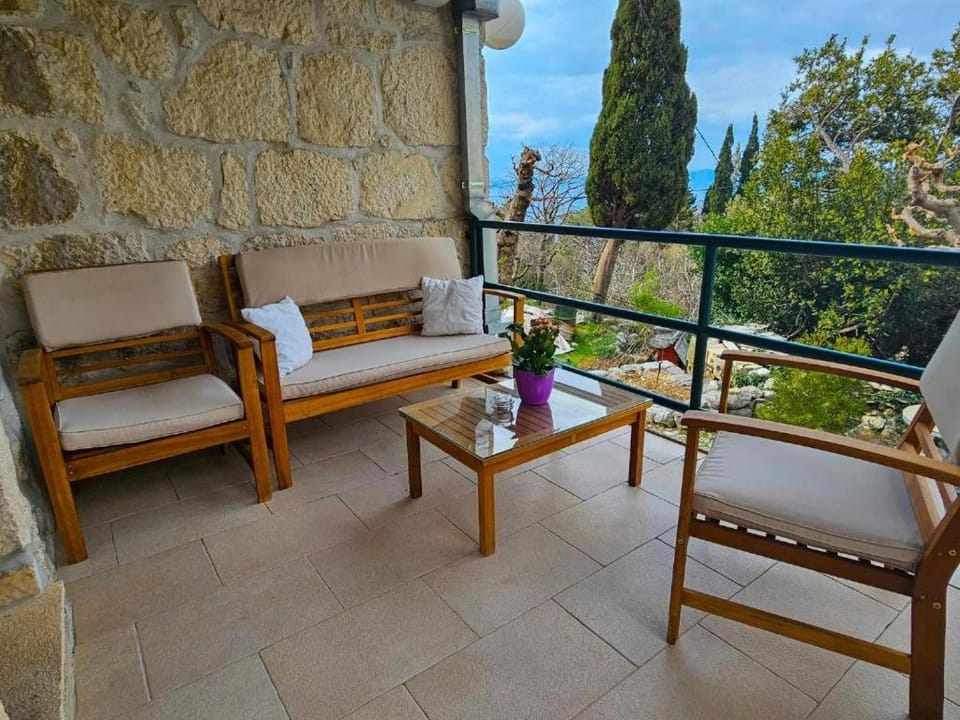 Balcony/Terrace, Seating area