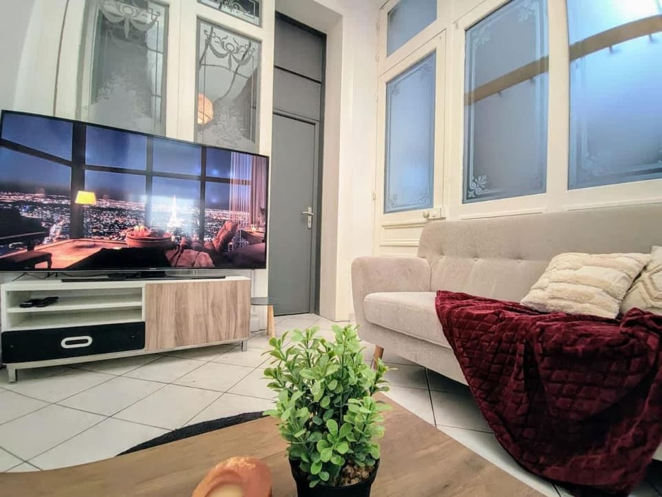 Manoir des Lumieres 5 ch terrasse wifi 5 sdb House in Hauts-de-France
