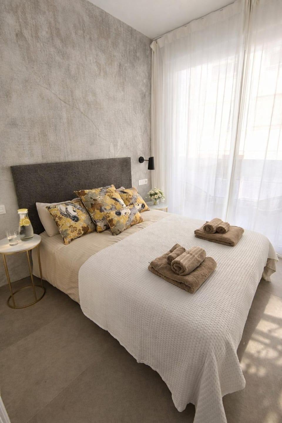 Sunny Coast Apt. 3BR, 2BATHS, AC & Heated POOL Apartment in Torrevieja