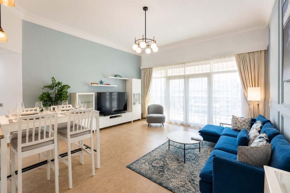 2 bed plus Maids In Abu Keibal 1 Apartment in Dubai