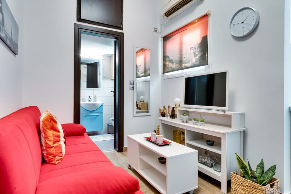 Modern city apartment 5th floor in Kallithea Apartment in Kallithea