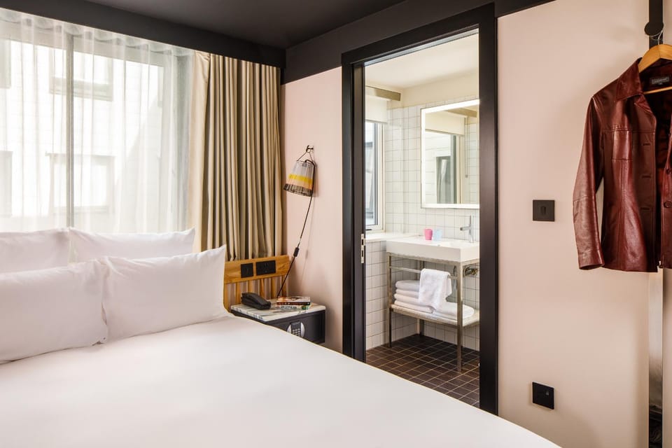 Bed, Bathroom, Bedroom