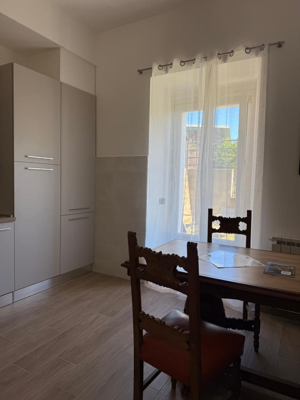 Gaia House with Parking Free Apartment in Como
