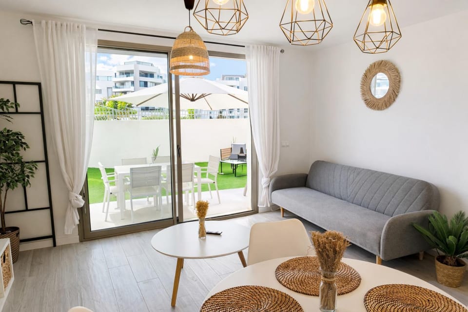 Balcony/Terrace, Living room, Dining area