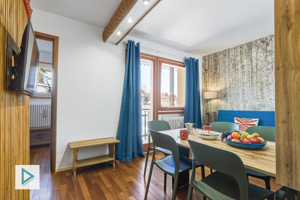 Hostdomus - Shiny View Apartment in Sestriere