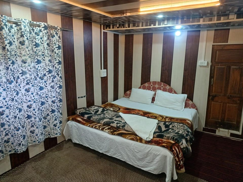 BAKSHI lodge Bed and Breakfast in Punjab