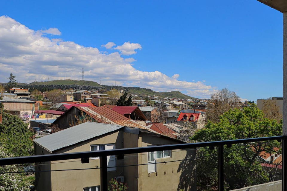Modern 1BR in Garden Hills with Balcony - Wehost Apartment in Tbilisi, Georgia