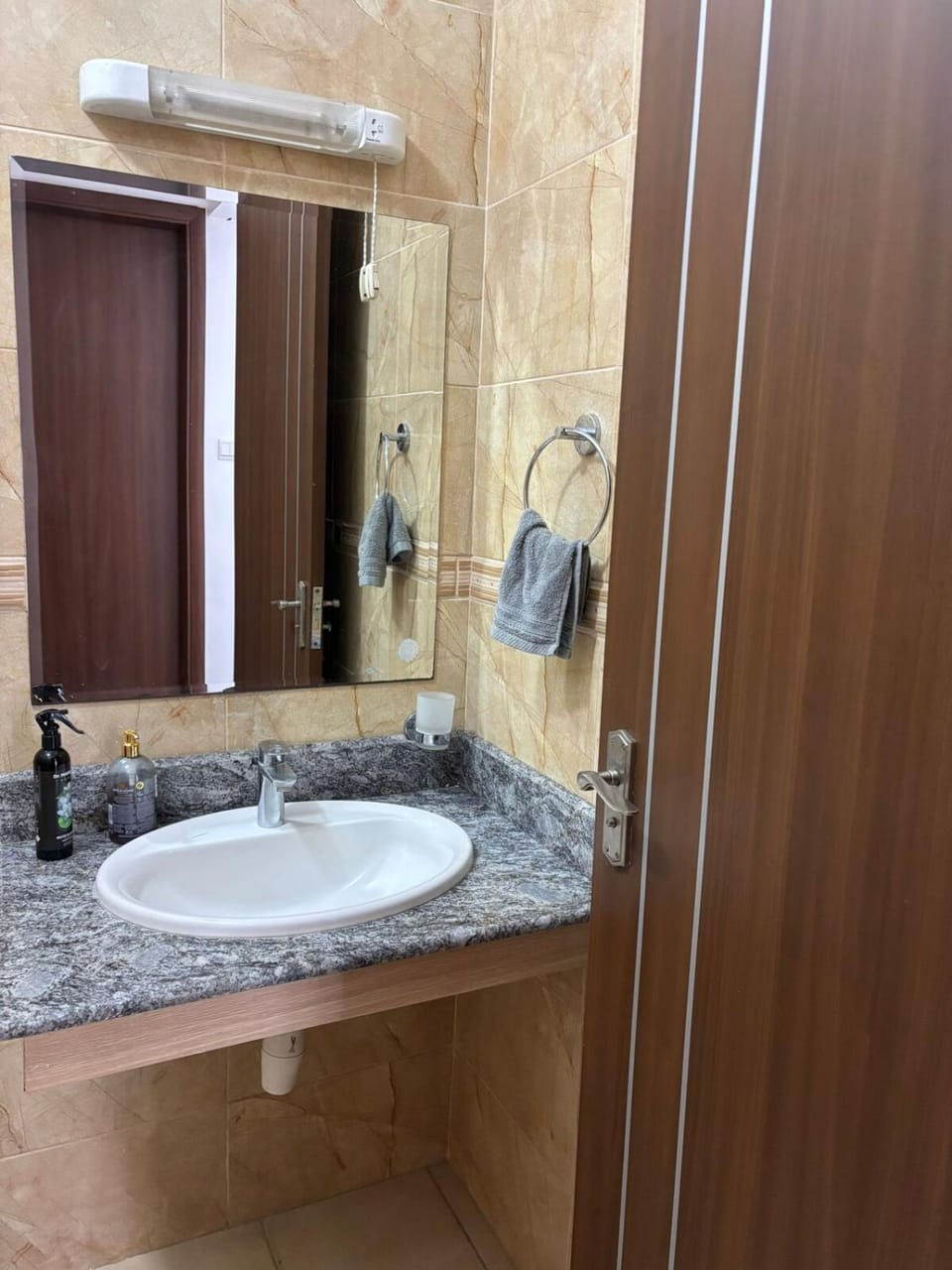 Tranquil 2 Bedroom, Kileleshwa, Nairobi Apartment in Nairobi