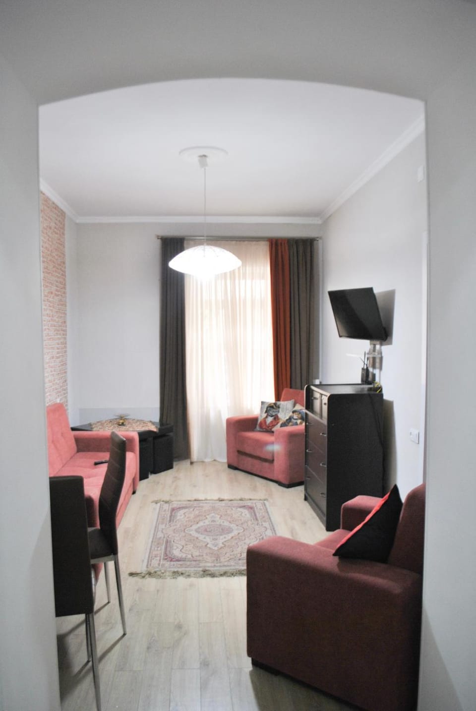 TV and multimedia, Living room, Seating area, Dining area, Evening entertainment
