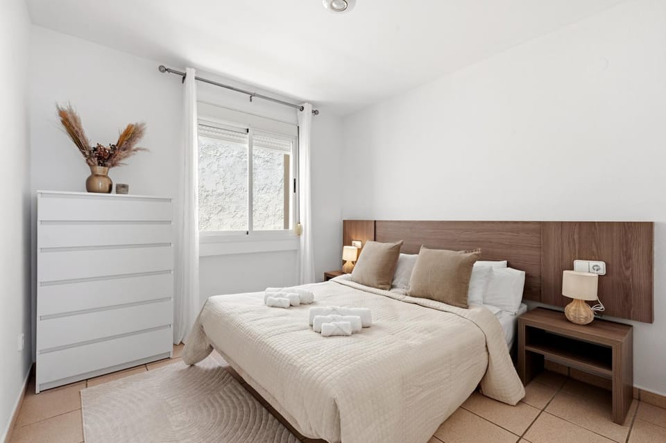 Casa Bellevue, Pools, Terrace, Views Apartment in Calp