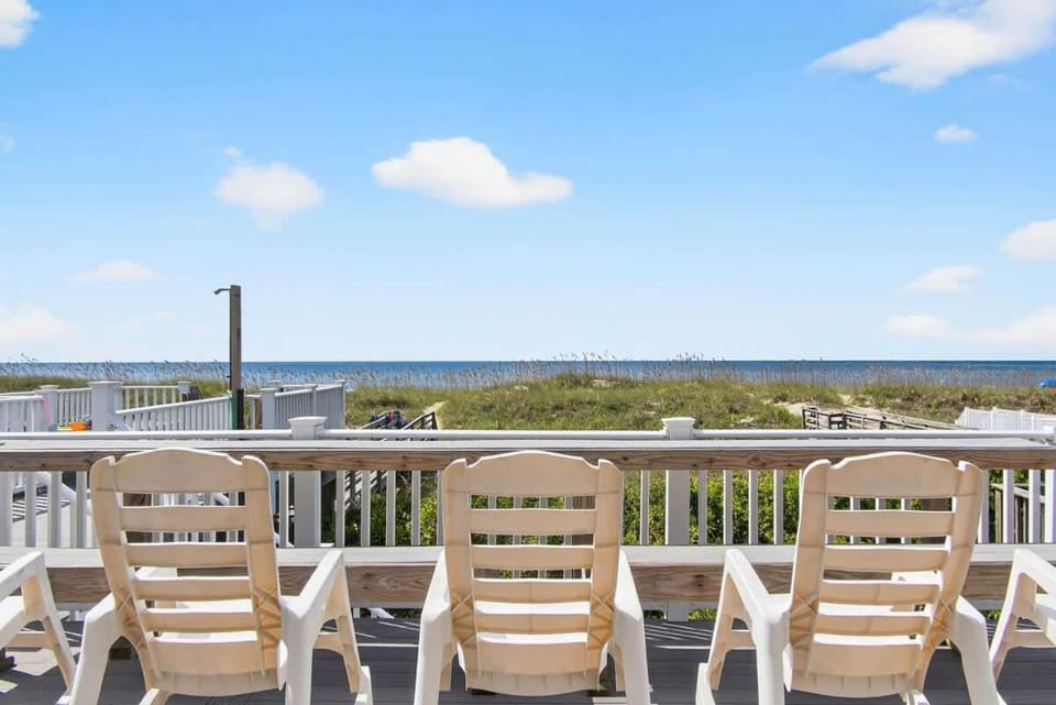 Just A Touch by Brunswick Vacation Rentals House in Ocean Isle Beach