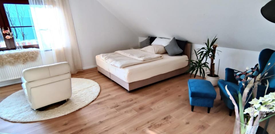 Living room, Bedroom