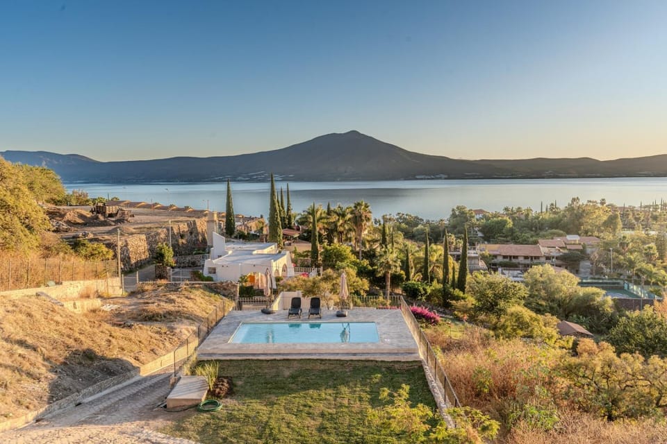 Casa Ambar Luxury Lake View Villa Pool Design House in Chapala