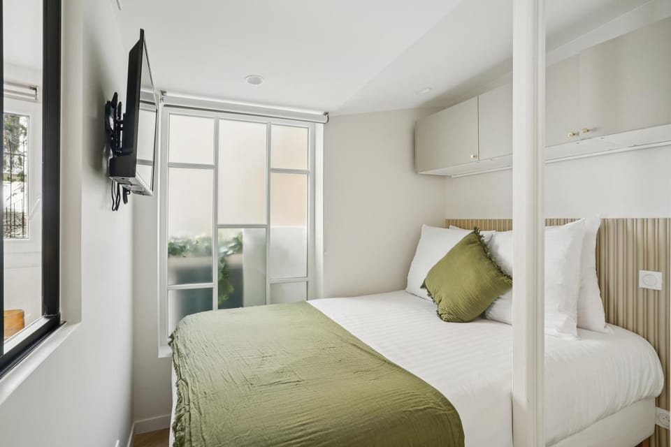 Lavie Maison AC & Cozy Terrace Apartment in Paris