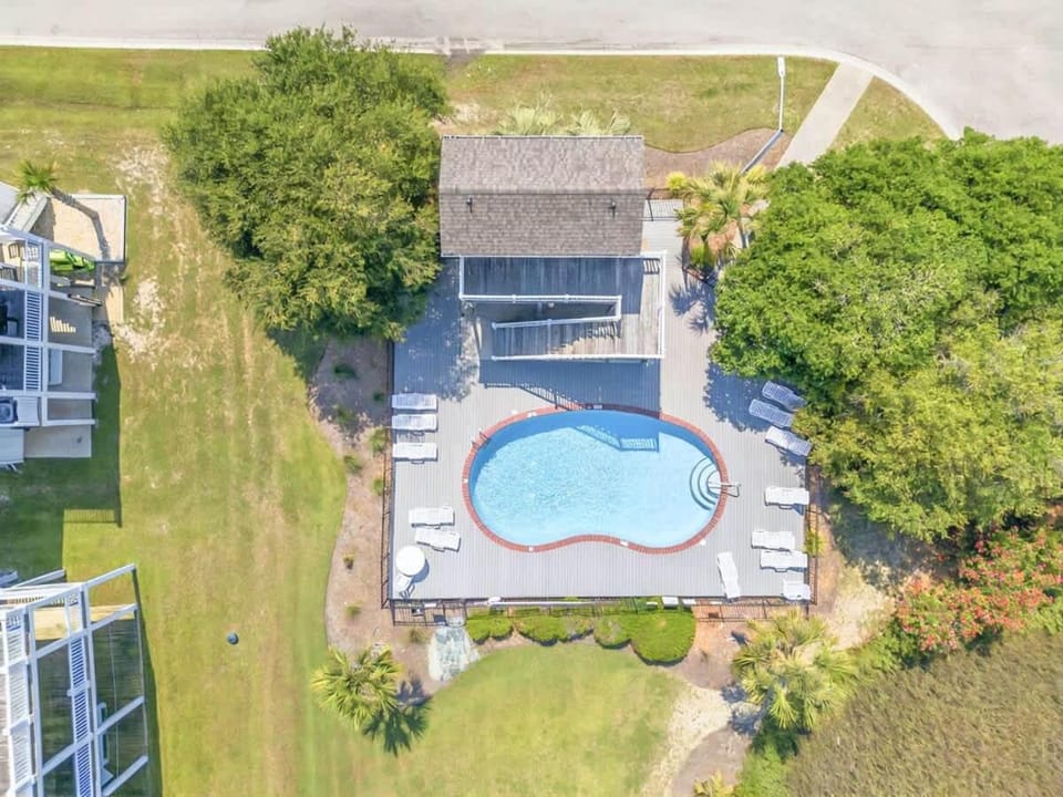 Sweet Breeze by Brunswick Vacation Rentals House in Ocean Isle Beach