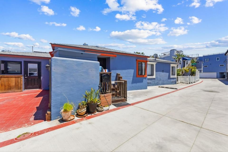 PerfectMissionBeachGetaway|Steps2Jetty|MissionBlvd House in Mission Beach