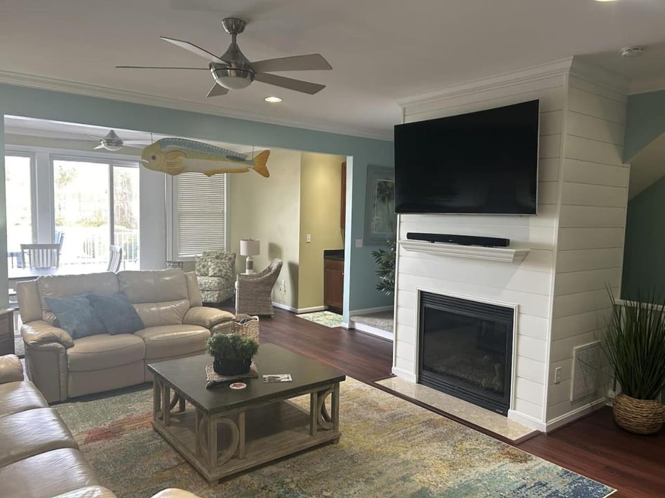 Beautiful Three Bedroom Bayville Shores Home House in Sussex County