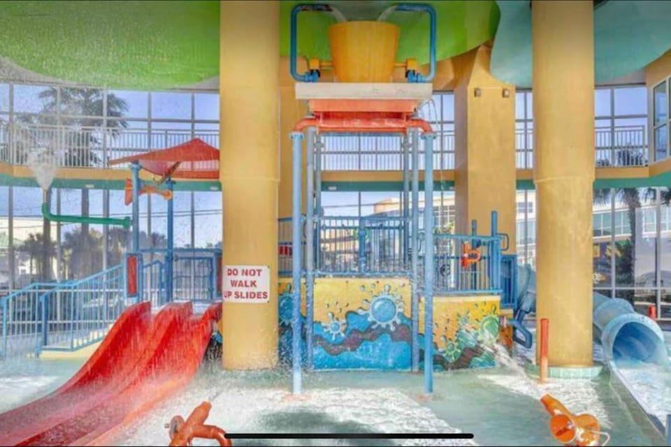 Aqua park