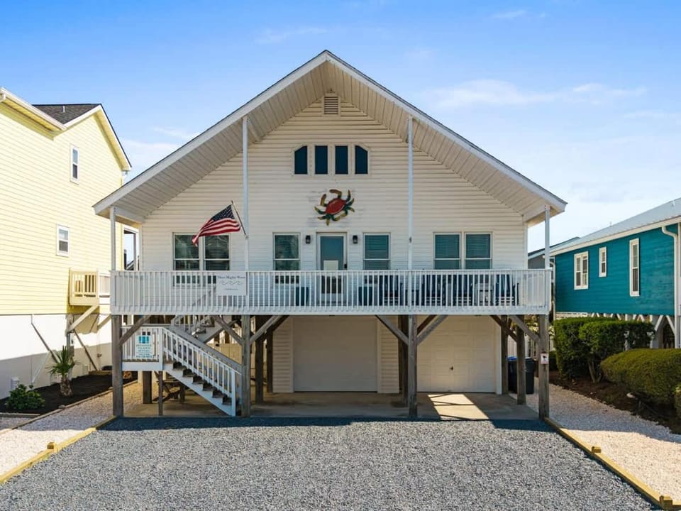 Three Mighty Waves by Brunswick Vacation Rentals House in Ocean Isle Beach