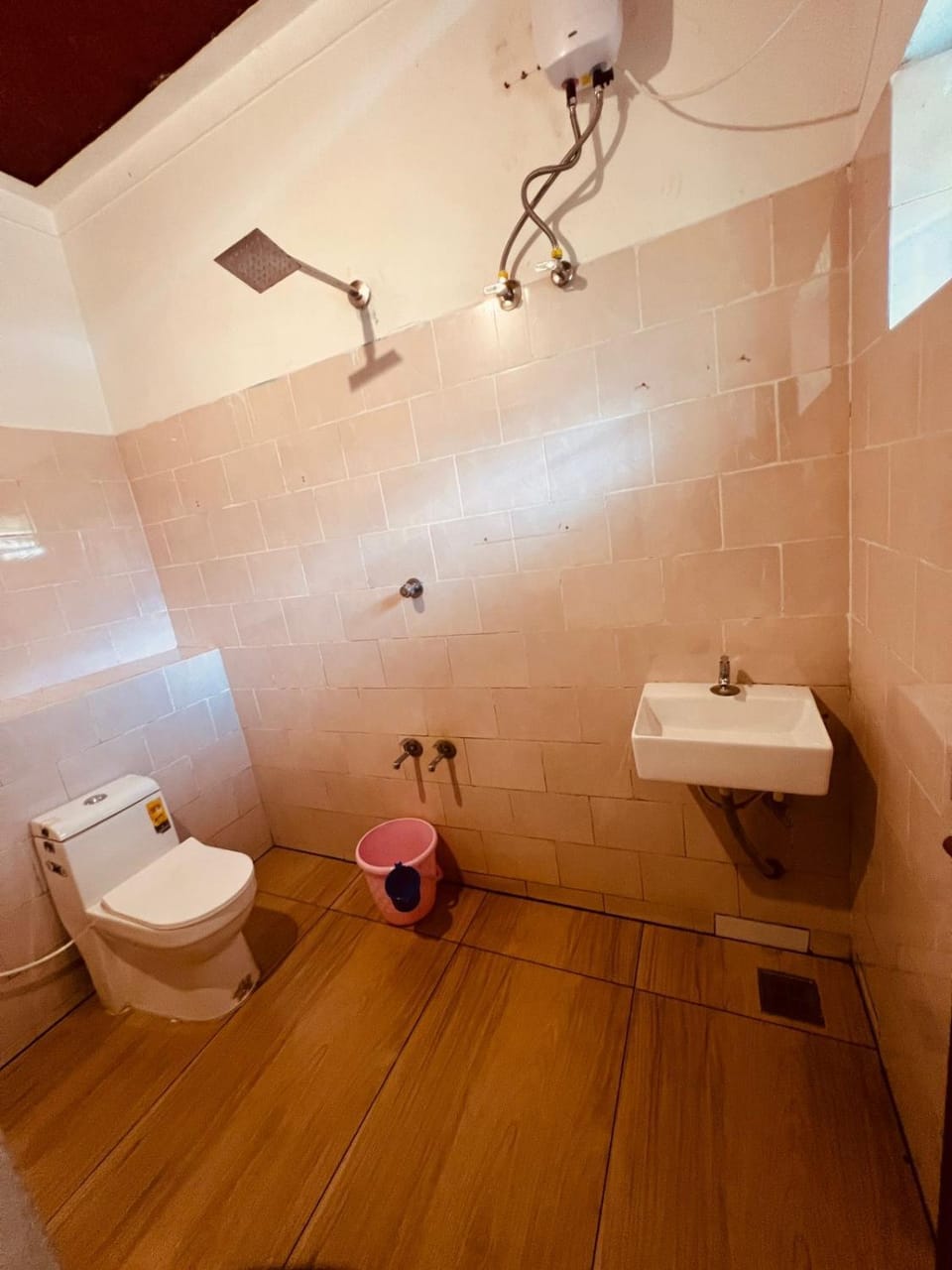 New silvar sand Bed and Breakfast in Varkala