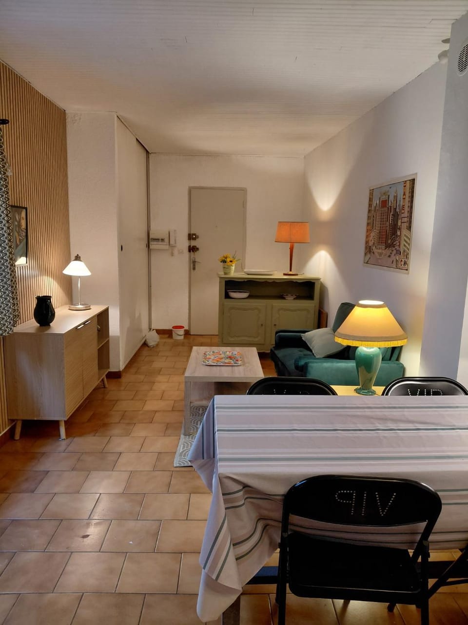 Très bien , cœur de ville historique , Appartement T2 Apartment in Narbonne