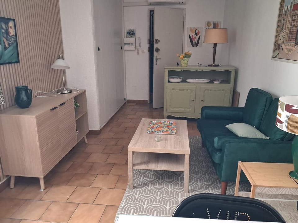 Seating area