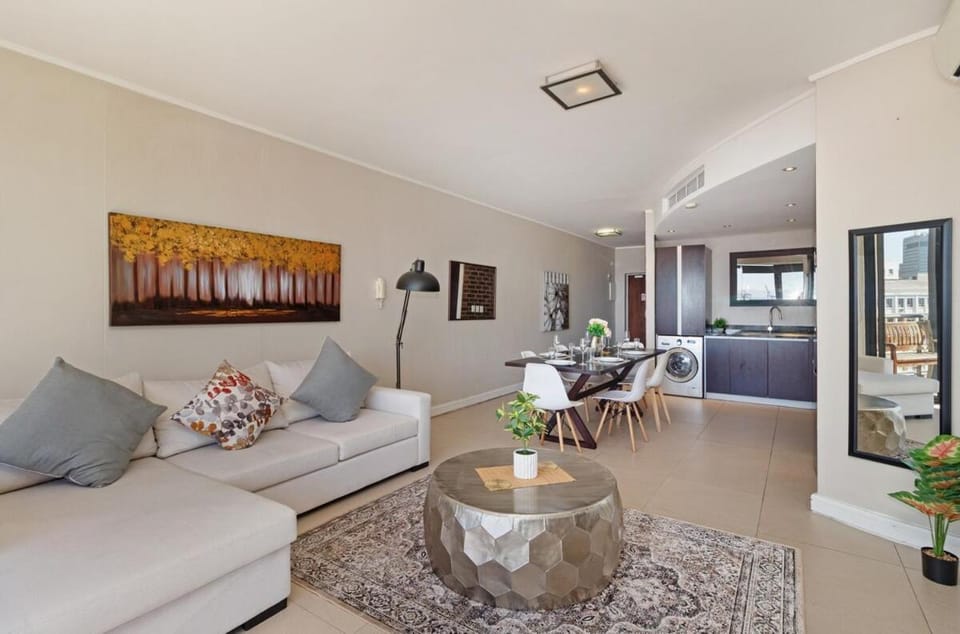 2 bed Lux Apartment - walk to V&A Apartment in Cape Town