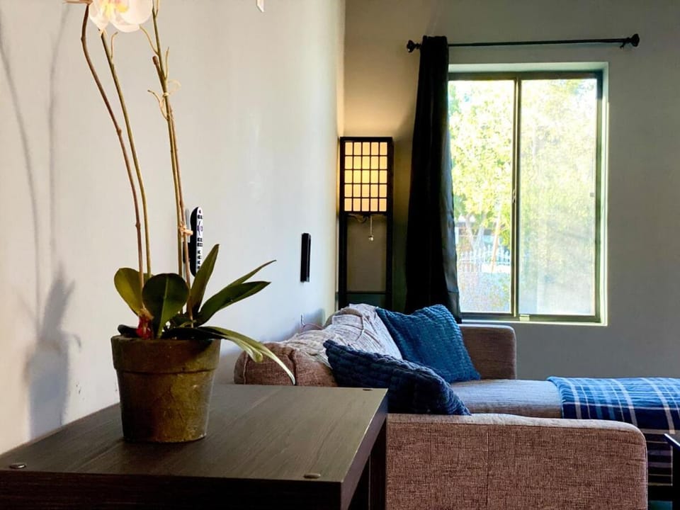 Charming Urban Oasis Located Near Downtown Phoenix House in Estrella Village
