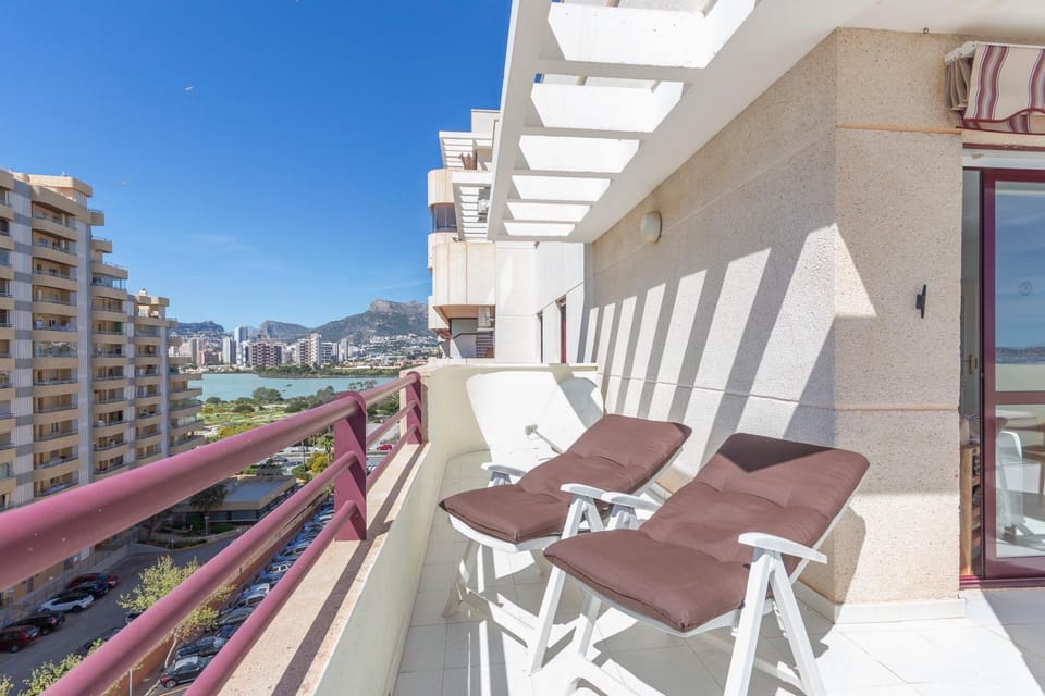 Nearby landmark, Balcony/Terrace, sunbed
