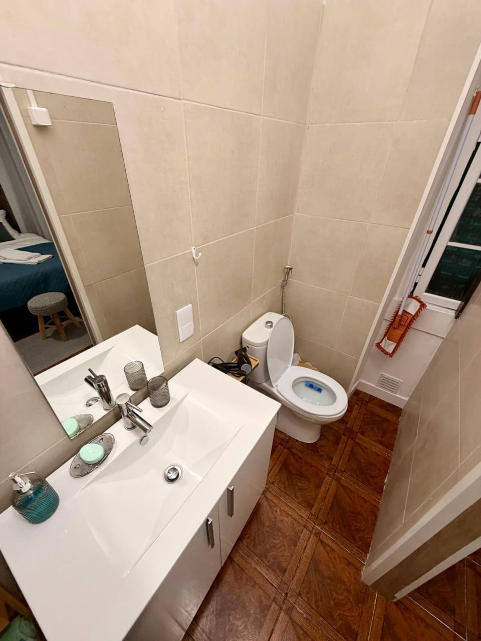 DMCais PDL Guesthouse Vacation rental in Ponta Delgada