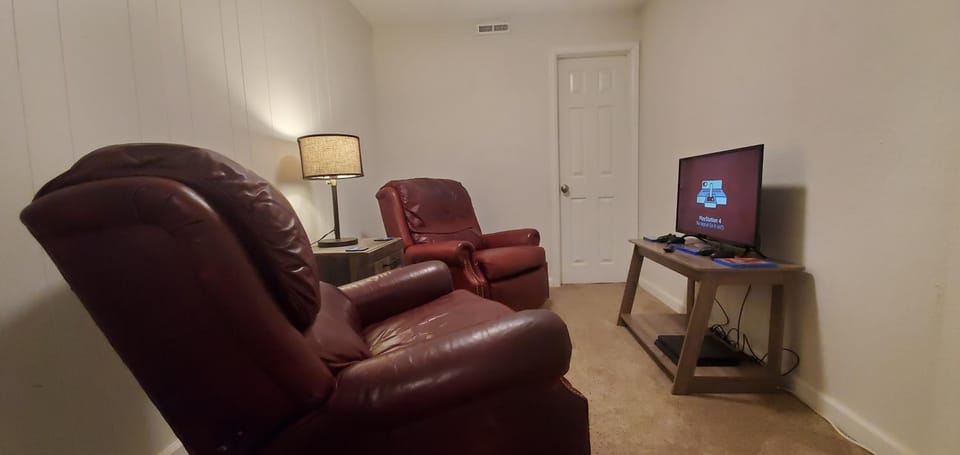 420 Friendly Private Apartment Apartment in Colorado Springs