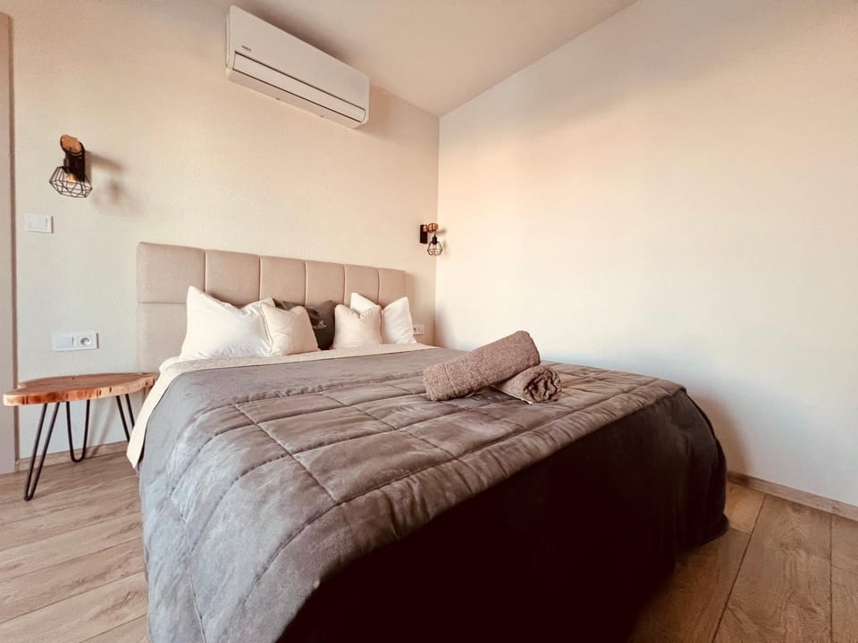 Vila Esnella - Private Pool & Panoramic Sea view Villa in Šibenik-Knin County, Croatia
