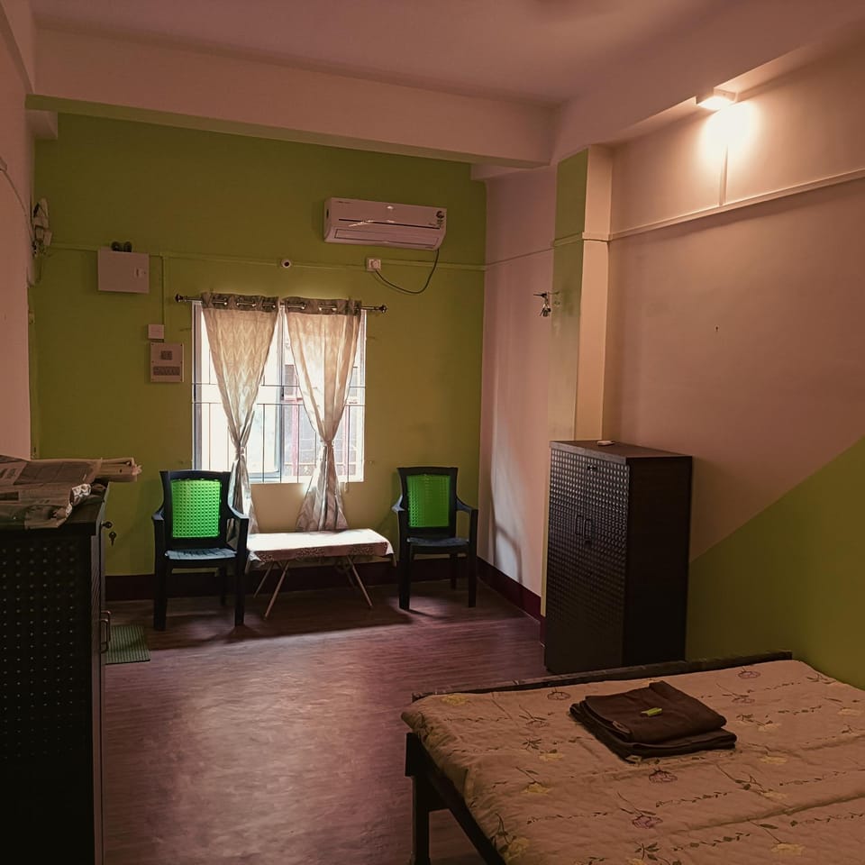Zaku-a-guwahati homestay AC extra 300 Apartment in Bangladesh
