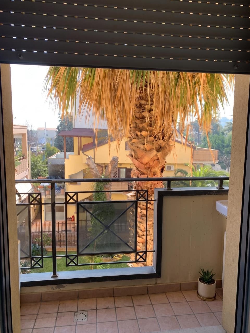 Balcony/Terrace, City view