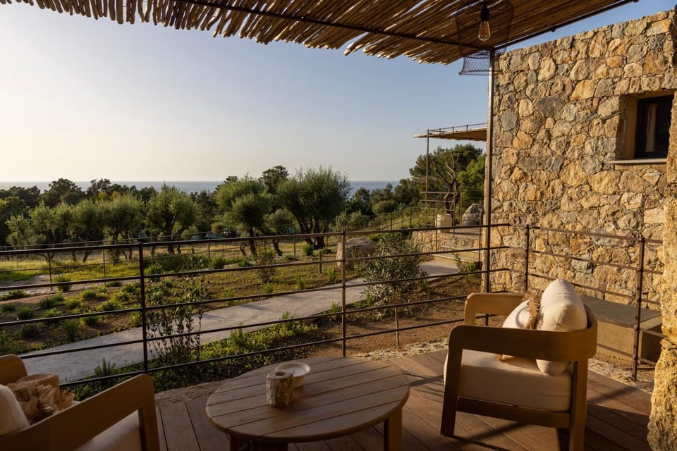 Patio, Day, Natural landscape, View (from property/room)